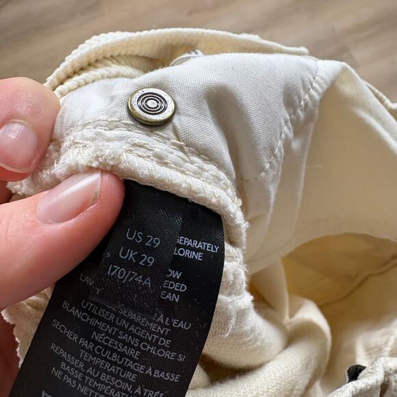 NWT‎ BDG Urban Outfitters Corduroy High & Wide Pants Women’s 29 Color Cream - Picture 7 of 9
